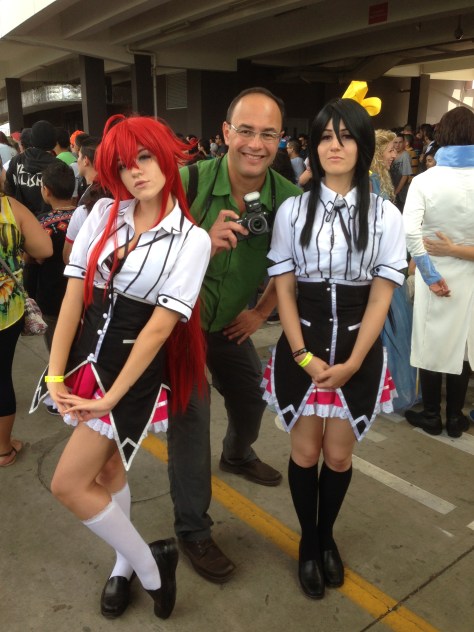 Photo of Eduardo Libby with cosplayers on Kamen 2016, Costa Rica. Photo by Solange Voysest.