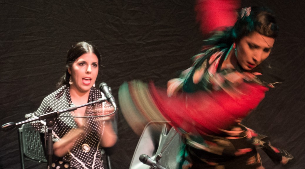 Photo of singer or “cantaora” Cristina Soler and dancer or “bailaora” Sol Acuña.