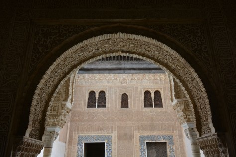 Images of Alhambra: Photo by Eduardo Libby