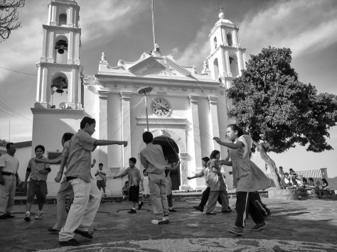 Image of students learning a traditional Mexican dance. Photo by Eduardo Libby